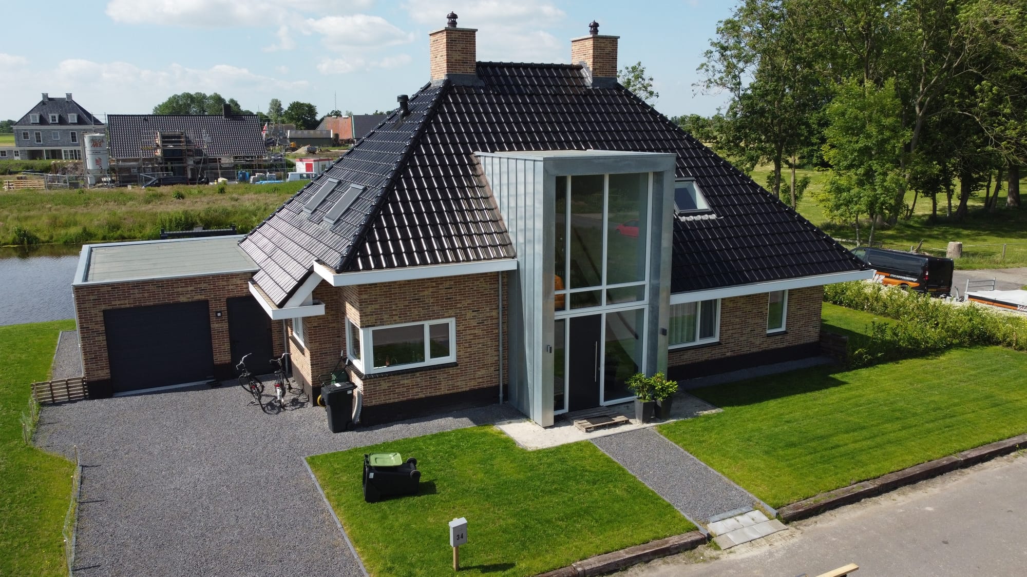 Ruime woning met speelse effecten